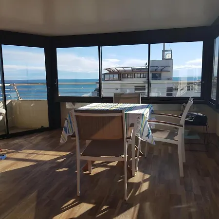 Apartment Sunset Residence: Panoramic Sea View With Dual Terraces