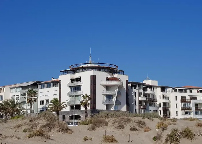 Sunset Residence: Panoramic Sea View With Dual Terraces *