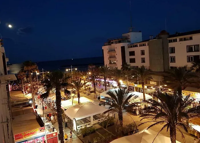 Appartamento 58 M 2 En 1 Ere Ligne ,vue Panoramique ,2 Terrasses Dont Couverte Résidence Le Sunset Agde